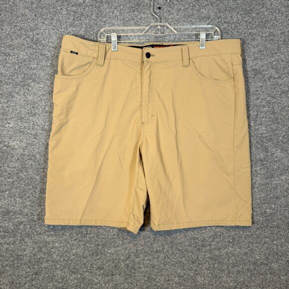 Wrangler Other - Wrangler ATG‎ Shorts Mens 42 Beige Pockets Fishing Hiking Outdoor Performance